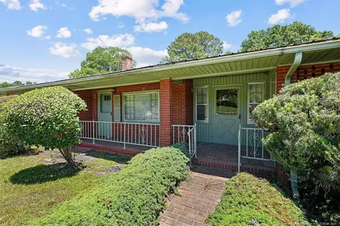 708 Bullard Street Roseboro NC 28382