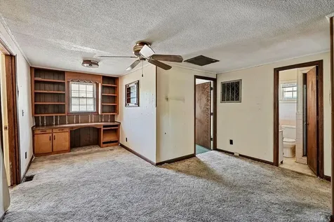 708 Bullard Street Roseboro NC 28382
