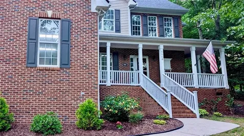 5508 Deer Hunter Garner NC 27529