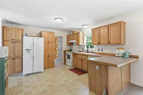 175 Country Walk Lane Sanford NC 27332
