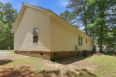 175 Country Walk Lane Sanford NC 27332