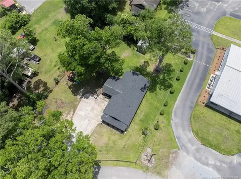 400 Anne Street Bladenboro NC 28320