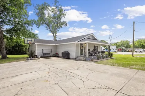 400 Anne Street Bladenboro NC 28320