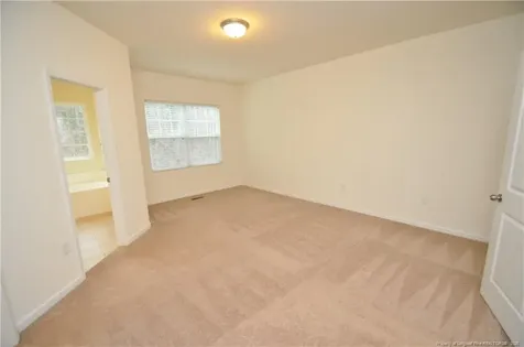 643 Briarcliff Street Apex NC 27502