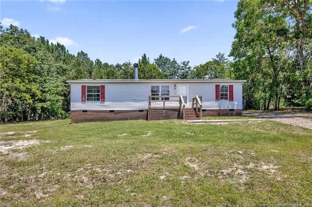 75 Kathleen Terrace Sanford NC 27332