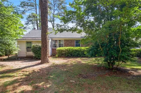 5401 Chesapeake Road Fayetteville NC 28311