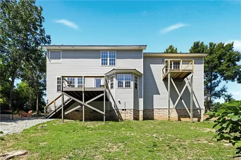 1075 Buffalo Lake Road Sanford NC 27332
