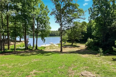 1075 Buffalo Lake Road Sanford NC 27332