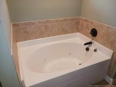 408 Tarmore Court Fayetteville NC 28311
