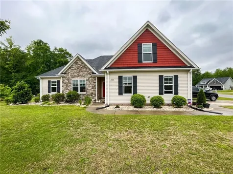 233 Fairfax Drive Sanford NC 27332