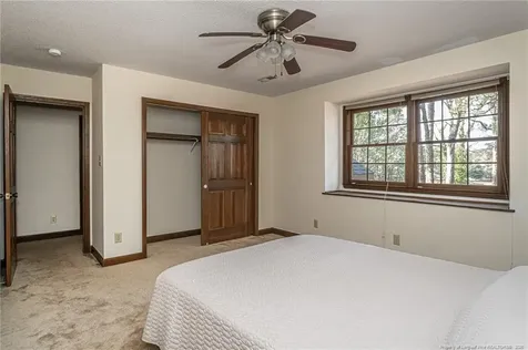 6821 Thames Drive Fayetteville NC 28306