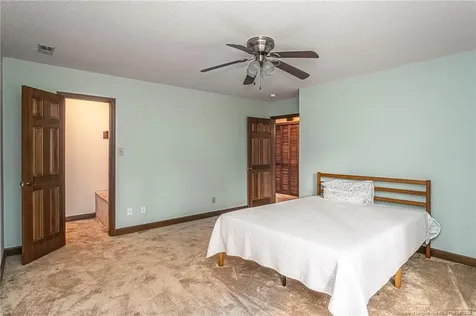 6821 Thames Drive Fayetteville NC 28306