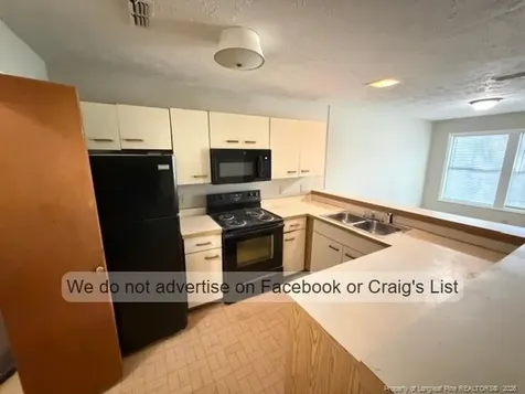 1022 Brookhollow Drive Fayetteville NC 28314