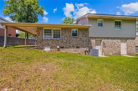 5467 Lazybrook Court Fayetteville NC 28314