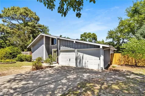 1932 Paisley Avenue Fayetteville NC 28304