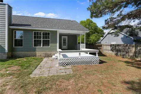 102 Winterfield Drive Raeford NC 28376