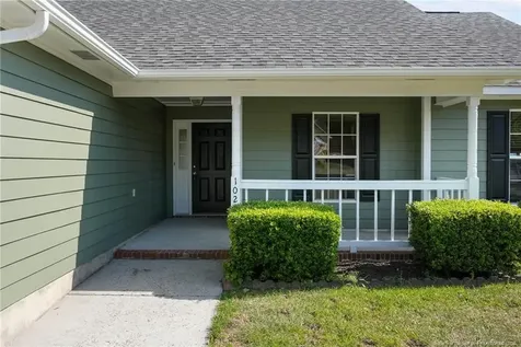 102 Winterfield Drive Raeford NC 28376