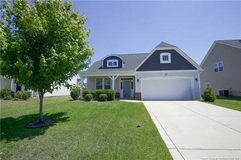 1721 Stackhouse Drive Fayetteville NC 28314