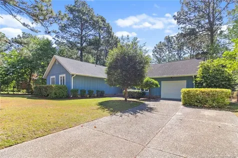 6851 Uppingham Road Fayetteville NC 28306