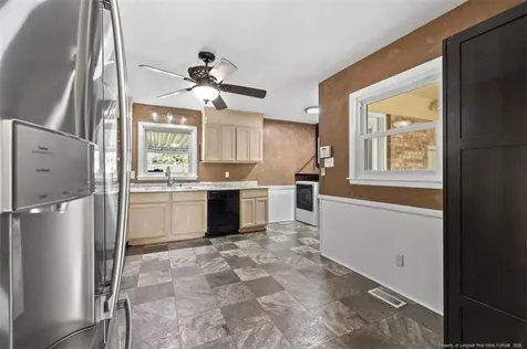 1208 Wentworth Place Fayetteville NC 28304