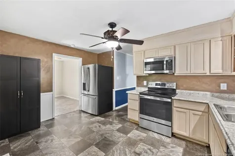1208 Wentworth Place Fayetteville NC 28304