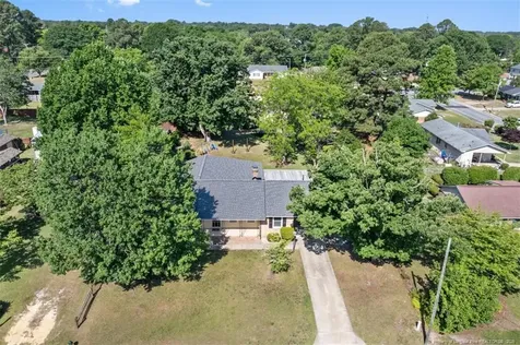 1208 Wentworth Place Fayetteville NC 28304
