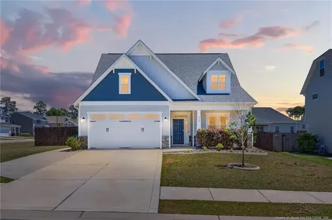 716 Stonebriar Avenue Raeford NC 28376