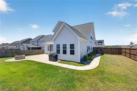 716 Stonebriar Avenue Raeford NC 28376