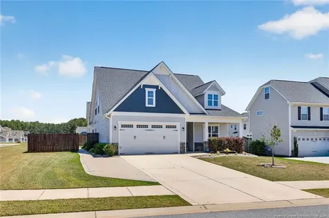 716 Stonebriar Avenue Raeford NC 28376