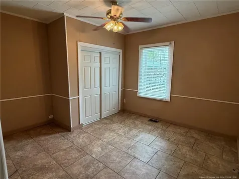 1123 Merkle Lane Clinton NC 28328