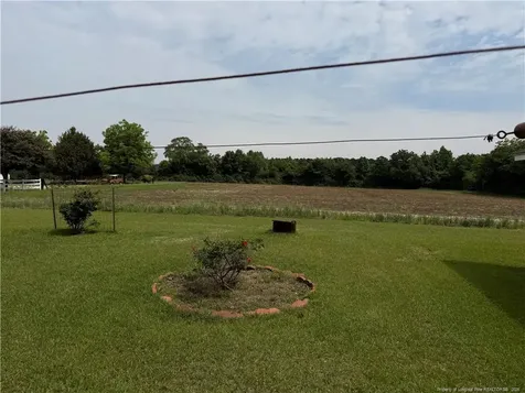 1123 Merkle Lane Clinton NC 28328