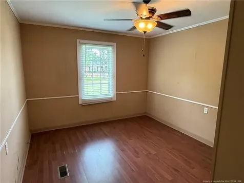 1123 Merkle Lane Clinton NC 28328