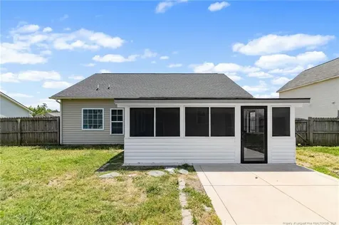 695 Broad Drive Raeford NC 28376