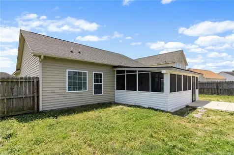 695 Broad Drive Raeford NC 28376