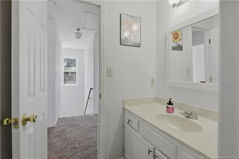 4824 Deer Lakes Road Fayetteville NC 28311