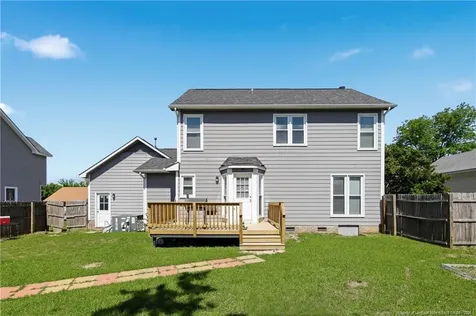 4824 Deer Lakes Road Fayetteville NC 28311