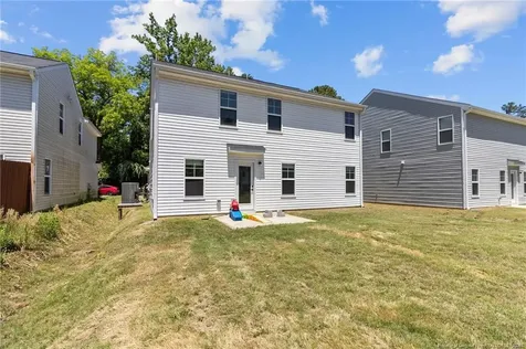 5423 E Patterson Street Hope Mills NC 28348