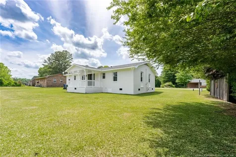 80 Elmhurst Street Clarkton NC 28433