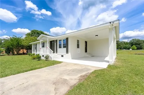 80 Elmhurst Street Clarkton NC 28433