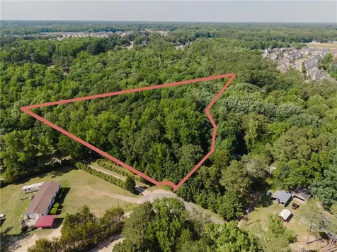 8201 Oakcliff Lane Angier NC 27501