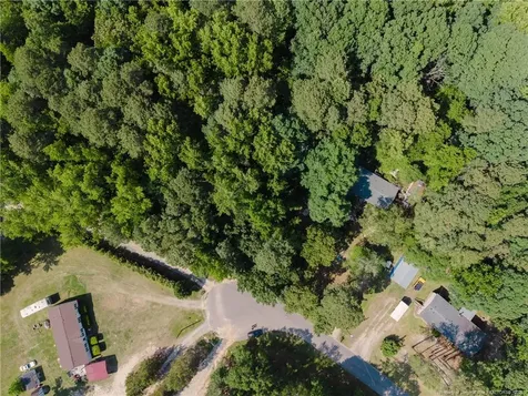 8201 Oakcliff Lane Angier NC 27501
