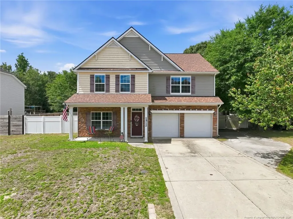 1512 Dulles Road Hope Mills NC 28348