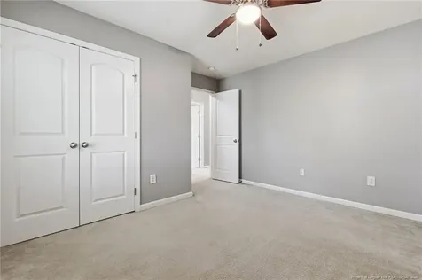1512 Dulles Road Hope Mills NC 28348