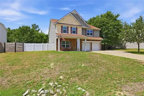 1512 Dulles Road Hope Mills NC 28348
