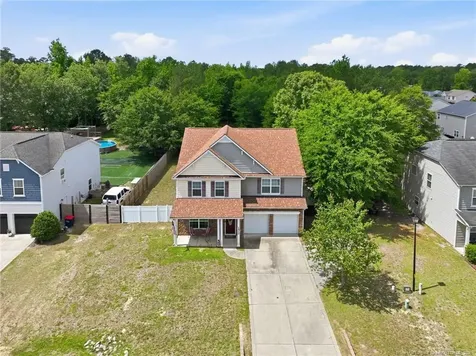 1512 Dulles Road Hope Mills NC 28348