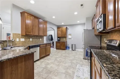 1512 Dulles Road Hope Mills NC 28348
