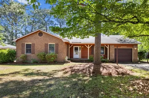 2005 Dockside Drive Fayetteville NC 28304
