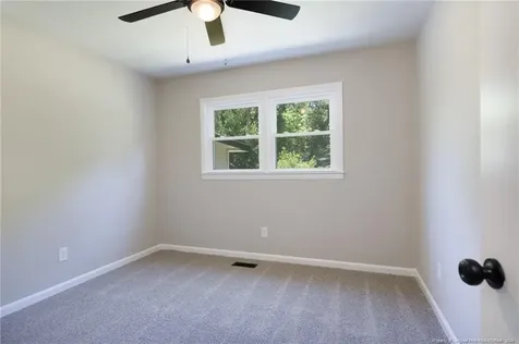 1034 Riverside Circle Spring Lake NC 28390