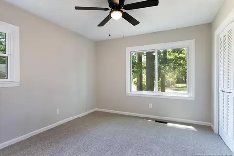 1034 Riverside Circle Spring Lake NC 28390