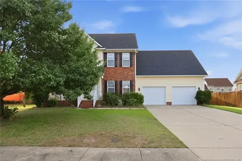 1114 Thistle Gold Drive Hope Mills NC 28348
